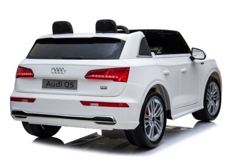AUTO NA AKUMULATOR DWUOSOBOWE AUDI Q5 SAMOCHÓD ELEKTRYCZNY 4X4 PILOT LED AUTO NA AKUMULATOR DWUOSOBOWE AUDI Q5 SAMOCHÓD ELEKTRYCZNY 4X4 PILOT LED