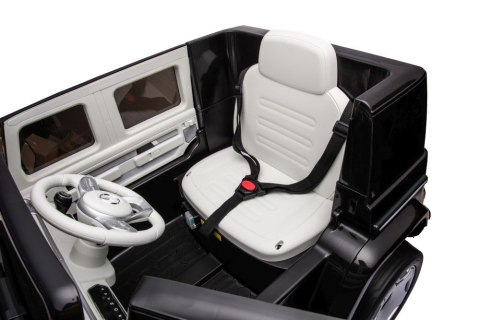 SAMOCHÓD NA AKUMLATOR DLA DZIECKA AUTO ELEKTRYCZNE MERCEDES EQG 4X4 SKÓRA EVA PILOT 2.4G SAMOCHÓD NA AKUMLATOR DLA DZIECKA AUTO ELEKTRYCZNE MERCEDES EQG 4X4 SKÓRA EVA PILOT 2.4G