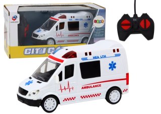 AUTO ZDALNIE STEROWANE AMBULANS KARETKA RC DŹWIĘKI ŚWIATŁA NA BATERIE