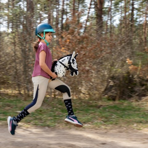 HOBBY HORSE SKIPPI KOŃ NA KIJU KARO SROKATY DLA DZIECI DO ZABAWY JAZDY SKOKÓW