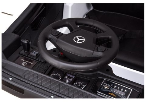AUTO NA AKUMUALTOR DLA DZIECKA CIĘŻARÓWKA MERCEDES ACTROS 4X4 PILOT SKÓRA EVA LED MP3 AUTO NA AKUMUALTOR DLA DZIECKA CIĘŻARÓWKA MERCEDES ACTROS 4X4 PILOT SKÓRA EVA LED MP3