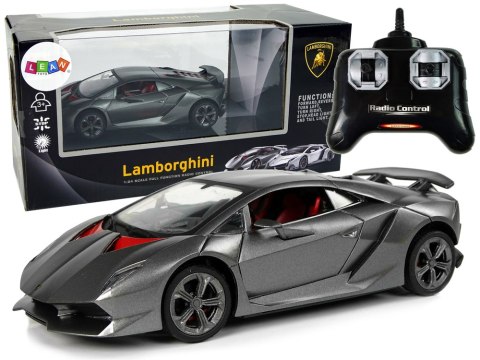 SAMOCHÓD ZDALNIE STEROWANY AUTO SPORTOWE RC 1:24 LAMBORGHINI ŚWIATŁA PILOT 2.4G