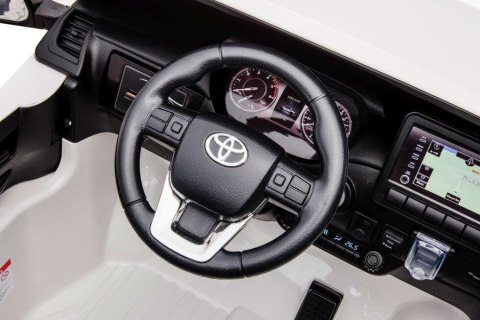 AUTO NA AKUMULATOR DLA DZIECKA TOYOTA HILUX DK-HL860 4X4 PILOT SKÓRA EVA LED RADIO MP3