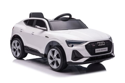 AUTO NA AKUMULATOR DLA DZIECKA AUDI E-TRON 4X4 LED EVA RADIO MP3 SKÓRA AUTO NA AKUMULATOR DLA DZIECKA AUDI E-TRON 4X4 LED EVA RADIO MP3 SKÓRA