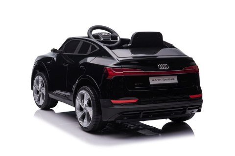 AUTO NA AKUMULATOR DLA DZIECKA AUDI E-TRON 4X4 LED EVA RADIO MP3 SKÓRA AUTO NA AKUMULATOR DLA DZIECKA AUDI E-TRON 4X4 LED EVA RADIO MP3 SKÓRA
