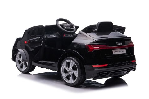 AUTO NA AKUMULATOR DLA DZIECKA AUDI E-TRON 4X4 LED EVA RADIO MP3 SKÓRA AUTO NA AKUMULATOR DLA DZIECKA AUDI E-TRON 4X4 LED EVA RADIO MP3 SKÓRA