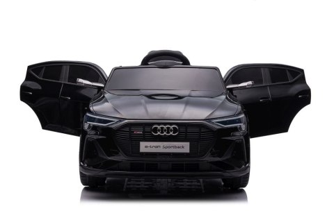 AUTO NA AKUMULATOR DLA DZIECKA AUDI E-TRON 4X4 LED EVA RADIO MP3 SKÓRA AUTO NA AKUMULATOR DLA DZIECKA AUDI E-TRON 4X4 LED EVA RADIO MP3 SKÓRA