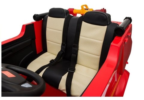 WÓZ STRAŻACKI DLA DZIECKA AUTO NA AKUMULATOR LL911 AKCESORIA PILOT EVA SKÓRA WÓZ STRAŻACKI DLA DZIECKA AUTO NA AKUMULATOR LL911 AKCESORIA PILOT EVA SKÓRA