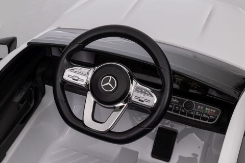 AUTO NA AKUMULATOR DLA DZIECKA MERCEDES CLA 45S AMG 4X4 PILOT LED EVA SKÓRA MP3