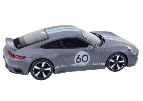 SAMOCHÓD ZDALNIE STEROWANY 1:16 AUTO RC PORSCHE 911 SPORT CLASSIC RASTAR PILOT