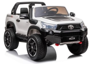 AUTO NA AKUMULATOR DLA 2 DZIECI TOYOTA HILUX 4X4 PILOT EVA SKÓRA LED RADIO MP3