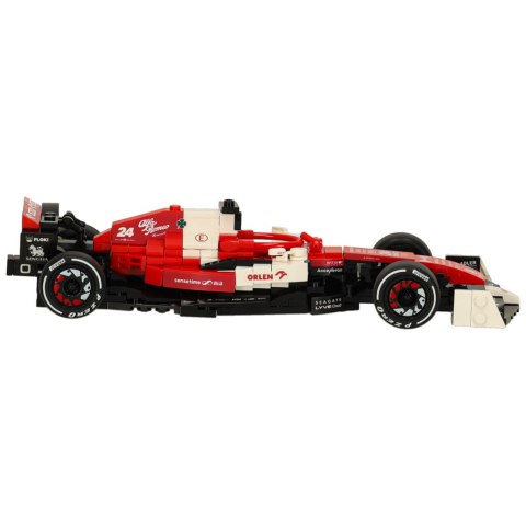 KLOCKI KONSTRUKCYJNE SAMOCHÓD ALFA ROMEO F1 C42 1:24 ZESTAW 340 EL. RASTAR