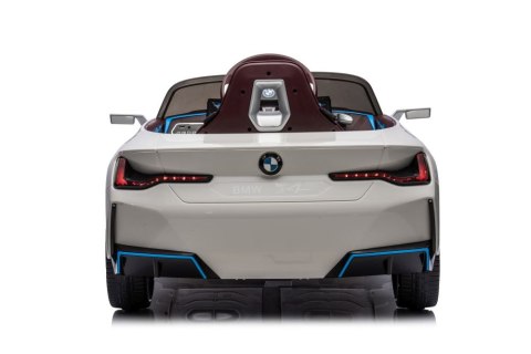 Auto Na Akumulator BMW I4 4x4 Białe Auto Na Akumulator BMW I4 4x4 Białe
