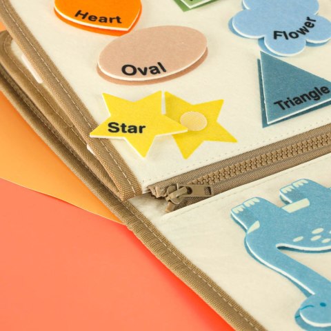 TABLICA MANIPULACYJNA SENSORYCZNA DLA DZIECI MONTESSORI WALIZKA DINOZAURY TABLICA MANIPULACYJNA SENSORYCZNA DLA DZIECI MONTESSORI WALIZKA DINOZAURY