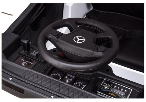 AUTO NA AKUMUALTOR DLA DZIECKA CIĘŻARÓWKA MERCEDES ACTROS 4X4 PILOT SKÓRA EVA LED MP3 AUTO NA AKUMUALTOR DLA DZIECKA CIĘŻARÓWKA MERCEDES ACTROS 4X4 PILOT SKÓRA EVA LED MP3
