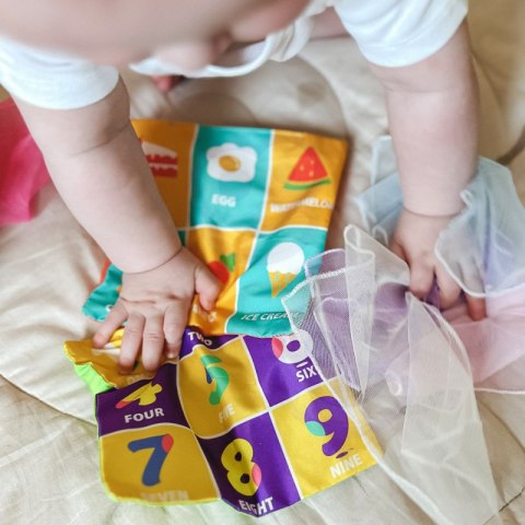 ZABAWKA EDUKACYJNA SENSORYCZNA PUDEŁECZKO CHUSTECZEK DLA DZIECI PREMIUM