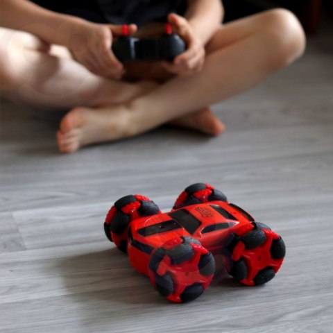 ZDALNIE STEROWANE AUTO RC AKROBATA ROTACJA 360 PILOTEM 2,4 GHZ KREATYWNE