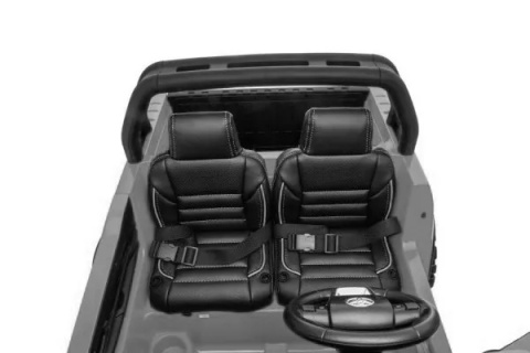 AUTO NA AKUMULATOR DLA 2 DZIECI TOYOTA HILUX LAKIER 4X4 PILOT EVA SKÓRA LED RADIO MP3