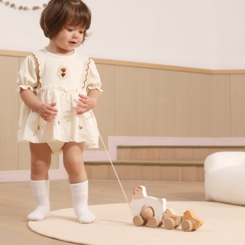 DREWNIANA KURKA Z PISKLĘTAMI DO CIĄGNIĘCIA KREATYWNA MOTORYCZNA KOORDYNACJA