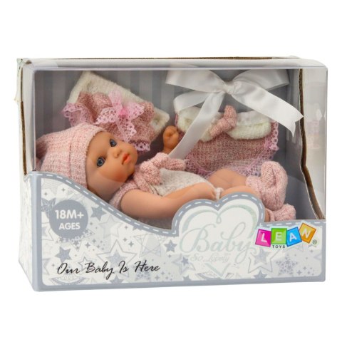 MAŁA LALECZKA BOBAS NIEMOWLAK 18CM UBRANKO BODY ŚLINIACZEK CZAPECZKA LALKA