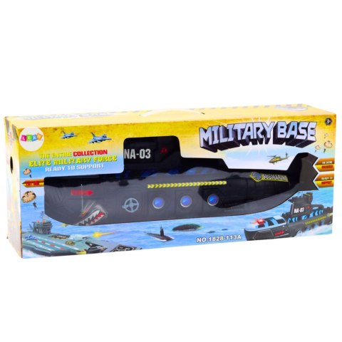 WOJSKOWA ŁÓDŹ PODWODNA NA KÓŁKACH REKIN BAZA WOJSKOWA ŚWIATŁA DŹWIĘKI