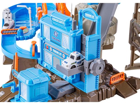 PARKING GARAŻ TOR POLICYJNY STACJA KOSMICZNA RAKIETA ZJEŻDŻALNIA POCIĄG