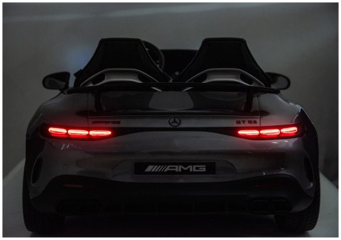Auto Na Akumulator Mercedes GT63 AMG DK-GT63 24V Szary Lakierowany