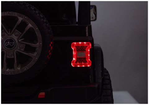 AUTO NA AKUMULATOR DLA DZIECKA JEEP WRANGLER RUBICON 4X200W 24V EVA PILOT