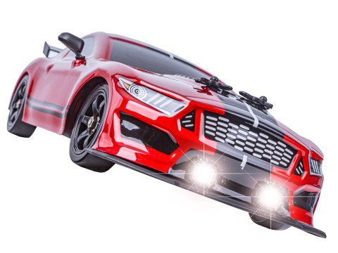 SAMOCHÓD ZDALNIE STEROWANY AUTO RC MUSTANG 4X4 DO DRIFTU 1:16 DYM LED PILOT 2.4