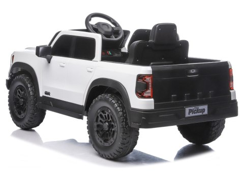 AUTO NA AKUMULATOR DLA DZIECKA PICKUP P4 4X4 SKÓRA KOŁA EVA LED MP3 PILOT