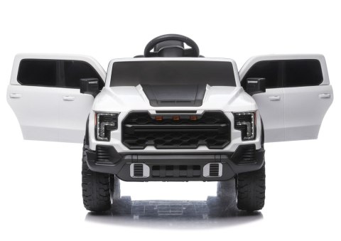 AUTO NA AKUMULATOR DLA DZIECKA PICKUP P4 4X4 SKÓRA KOŁA EVA LED MP3 PILOT