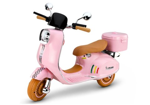 SKUTER TRÓJKOŁOWY NA AKUMULATOR DLA DZIECKA VESPA XW-05 LED MP3 USB SKÓRA
