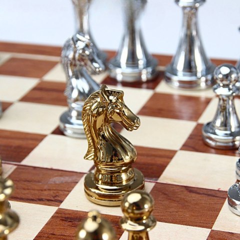 SZACHY METALOWE FIGURY GRA STRATEGICZNA SKŁADANA DREWNIANA PLANSZA 29,5CM
