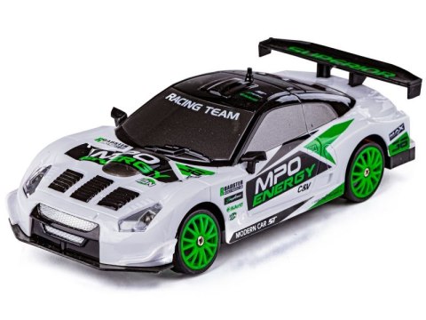 SAMOCHÓD ZDALNIE STEROWANY AUTO RC DRIFT 4X4 1:24 15 KM/H WYMIENNE KOŁA PILOT 2.4G