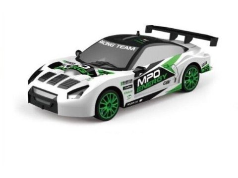 SAMOCHÓD ZDALNIE STEROWANY AUTO RC DRIFT 4X4 1:24 15 KM/H WYMIENNE KOŁA PILOT 2.4G