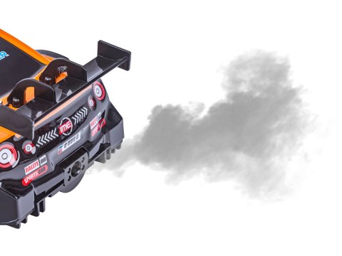 SAMOCHÓD ZDALNIE STEROWANY AUTO RC NISSAN GTR 4X4 DO DRIFTU 1:16 DYM LED PILOT 2.4