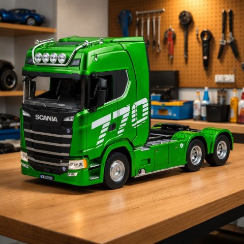 CIĘŻARÓWKA ZDALNIE STEROWNA SCANIA 770S CIĄGNIK SIODŁOWY RC 1:18 LED PILOT