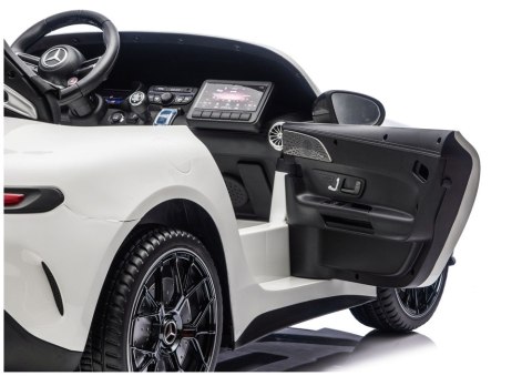 AUTO NA AKUMULATOR DLA 2 DZIECI MERCEDES GT63 AMG DK-GT63 LCD 2X320W CICHY SILNIK