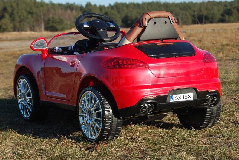 AUTO ROADSTER EXCLUSIVE Z ŚWIECĄCYMI KOŁAMI/SX158 AUTO ROADSTER EXCLUSIVE Z ŚWIECĄCYMI KOŁAMI/SX158