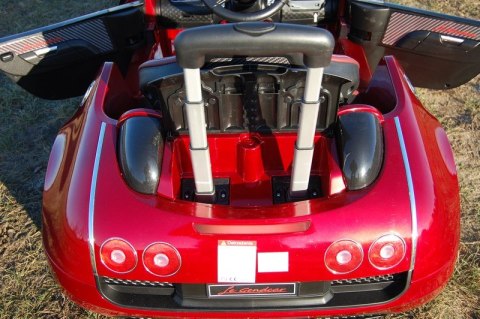 ROADSTER Z RĄCZKĄ DO PCHANIA, LAKIEROWANY NOWOŚĆ/1188 ROADSTER Z RĄCZKĄ DO PCHANIA, LAKIEROWANY NOWOŚĆ/1188
