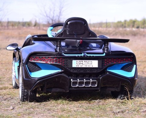 ORYGINALNE BUGATTI DIVO PEŁNA OPCJA, MIĘKKIE KOŁA, MIĘKKIE SIEDZENIE/HL338 ORYGINALNE BUGATTI DIVO PEŁNA OPCJA, MIĘKKIE KOŁA, MIĘKKIE SIEDZENIE/HL338