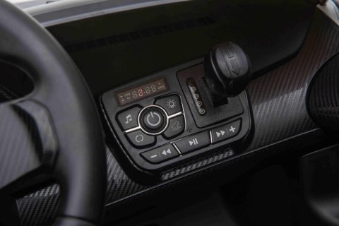 ORYGINALNE LAMBORGHINI VENENO NA AKUMULATOR, MIĘKKIE KOŁA, MIĘKKIE SIEDZENIE, LAKIER/XMX615 ORYGINALNE LAMBORGHINI VENENO NA AKUMULATOR, MIĘKKIE KOŁA, MIĘKKIE SIEDZENIE, LAKIER/XMX615