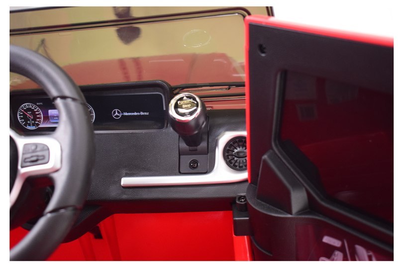 MERCEDES G500 NA AKUMULATOR MIĘKKIE KOŁA EVA, MIĘKKIE SIEDZENIE, LAKIEROWANY FULL OPCJA/JJ2077 MERCEDES G500 NA AKUMULATOR MIĘKKIE KOŁA EVA, MIĘKKIE SIEDZENIE, LAKIEROWANY FULL OPCJA/JJ2077