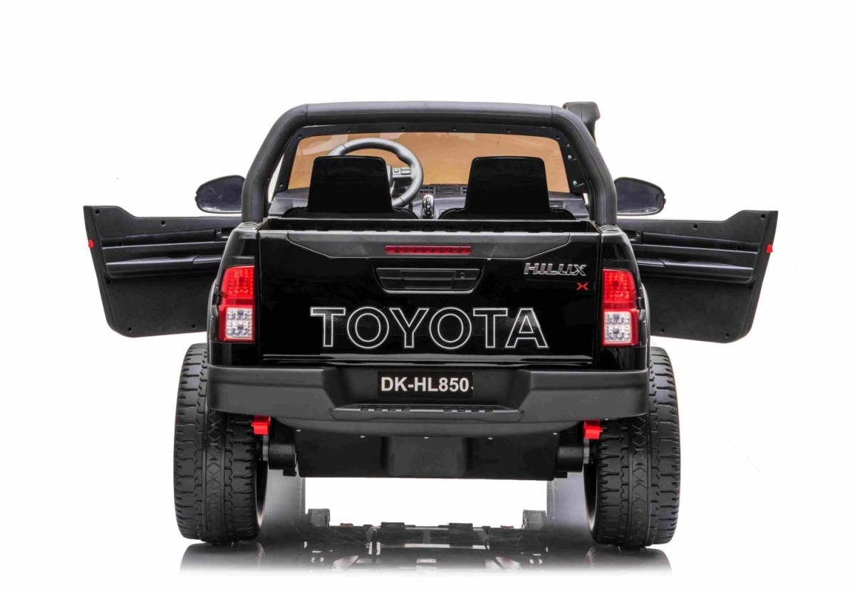 ORYGINALNA TOYOTA HILUX, 2X12V10AH W WALIZCE,MP4, LAKIER, FULL OPCJA 4X4 /DKHL850 ORYGINALNA TOYOTA HILUX, 2X12V10AH W WALIZCE,MP4, LAKIER, FULL OPCJA 4X4 /DKHL850