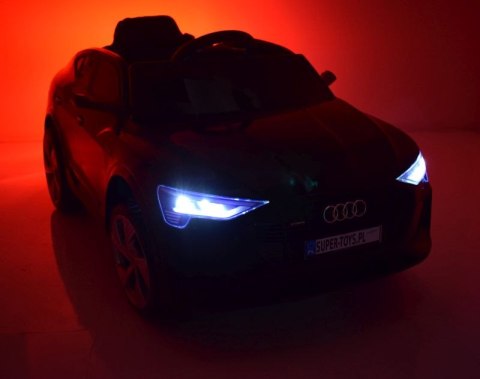 AUTO NA AKUMULATOR AUDI E-TRON SPORTBACK NAJLEPSZA WERSJA/QLS6688 AUTO NA AKUMULATOR AUDI E-TRON SPORTBACK NAJLEPSZA WERSJA/QLS6688