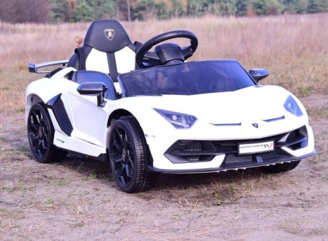 ORYGINALNE LAMBORGHINI AVENTADOR - WERSJA CARBON - MIĘKKIE KOŁA, MIĘKKIE SIEDZENIE, SUPER JAKOŚĆ/SX2018 ORYGINALNE LAMBORGHINI AVENTADOR - WERSJA CARBON - MIĘKKIE KOŁA, MIĘKKIE SIEDZENIE, SUPER JAKOŚĆ/SX2018