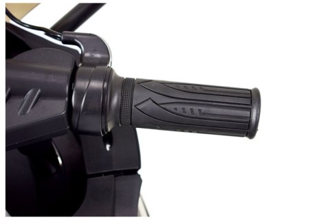 MEGA MOTOR ŚCIGACZ STRONG 2 EXCLUSIVE, ŚWIECĄCE KOŁA, GAZ W MANETCE, HAMULEC/DLS07 MEGA MOTOR ŚCIGACZ STRONG 2 EXCLUSIVE, ŚWIECĄCE KOŁA, GAZ W MANETCE, HAMULEC/DLS07
