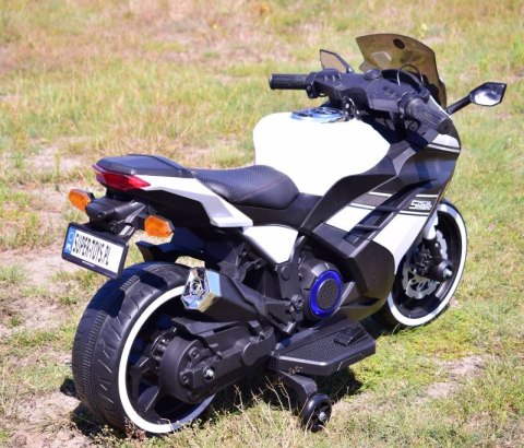 MEGA MOTOR ŚCIGACZ STRONG 2 EXCLUSIVE, ŚWIECĄCE KOŁA, GAZ W MANETCE, HAMULEC/DLS07 MEGA MOTOR ŚCIGACZ STRONG 2 EXCLUSIVE, ŚWIECĄCE KOŁA, GAZ W MANETCE, HAMULEC/DLS07