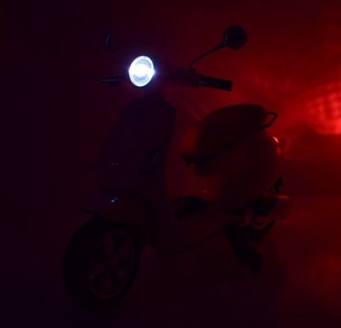 ORYGINALNA VESPA PRIMAVERA PEŁNA WERSJA/ CT-728 ORYGINALNA VESPA PRIMAVERA PEŁNA WERSJA/ CT-728