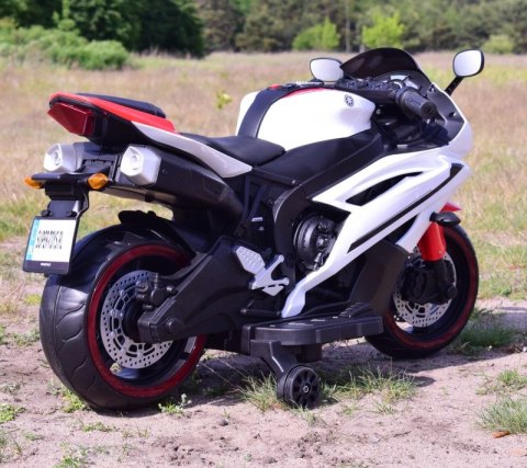 WIELKI MOTOR NA AKUMULATOR - GAZ W MANETCE, HAMULEC, ŚWIECĄCE KOŁA - SUPER JAKOSĆ/SD-R6 WIELKI MOTOR NA AKUMULATOR - GAZ W MANETCE, HAMULEC, ŚWIECĄCE KOŁA - SUPER JAKOSĆ/SD-R6